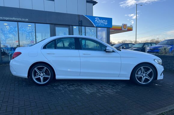 Mercedes-Benz C Class C220 D AMG LINE AUTO 10