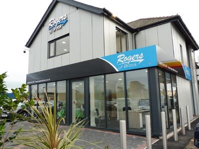 Mercedes-Benz C Class C220 D AMG LINE AUTO