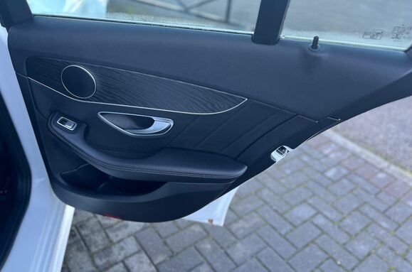 Mercedes-Benz C Class C220 D AMG LINE AUTO 30