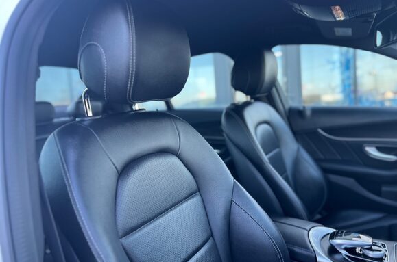 Mercedes-Benz C Class C220 D AMG LINE AUTO 19