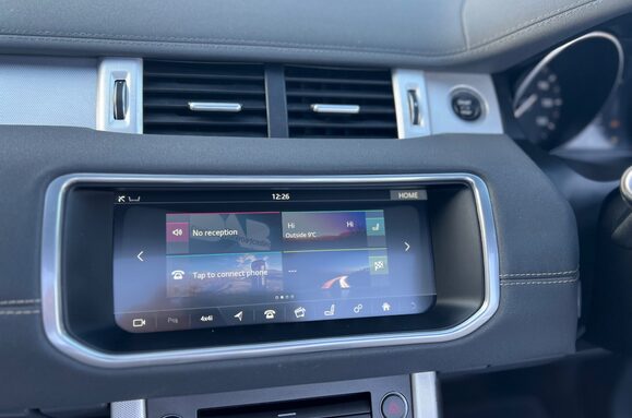 Land Rover Range Rover Evoque 2.0 TD4 HSE DYNAMIC CONVERTIBLE AUTO 42