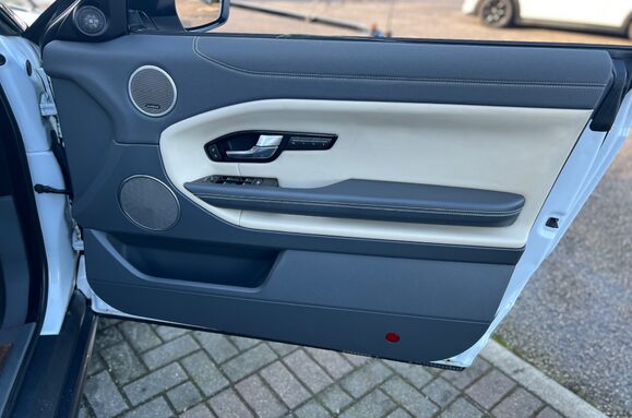 Land Rover Range Rover Evoque 2.0 TD4 HSE DYNAMIC CONVERTIBLE AUTO 27