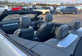 Land Rover Range Rover Evoque 2.0 TD4 HSE DYNAMIC CONVERTIBLE AUTO 38