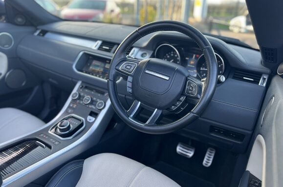 Land Rover Range Rover Evoque 2.0 TD4 HSE DYNAMIC CONVERTIBLE AUTO 26