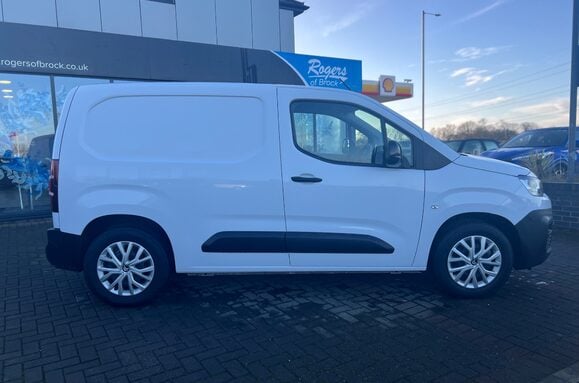 Citroen Berlingo 800 ENTERPRISE PRO M ELECTRIC AUTOMATIC 8