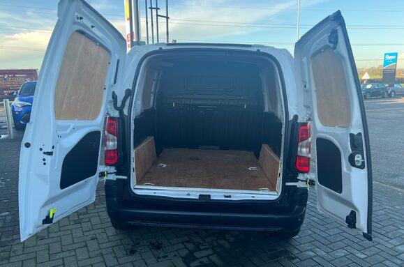 Citroen Berlingo 800 ENTERPRISE PRO M ELECTRIC AUTOMATIC 35