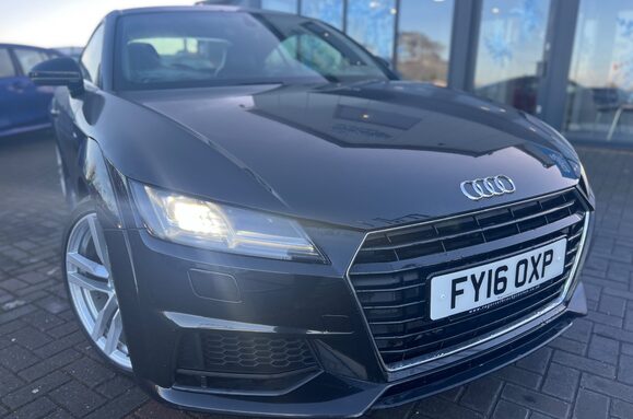 Audi TT 2.0 TDI ULTRA S LINE 6