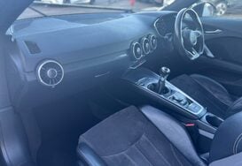 Audi TT 2.0 TDI ULTRA S LINE 27