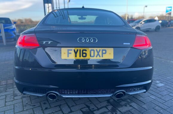 Audi TT 2.0 TDI ULTRA S LINE 13