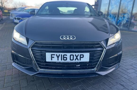 Audi TT 2.0 TDI ULTRA S LINE 7