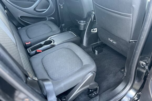 Smart Forfour PREMIUM 5 DOOR ELECTRIC AUTO 5 DOOR 28