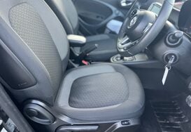 Smart Forfour PREMIUM 5 DOOR ELECTRIC AUTO 5 DOOR 21
