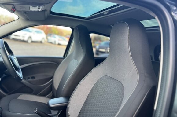 Smart Forfour PREMIUM 5 DOOR ELECTRIC AUTO 5 DOOR 35