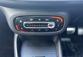 Smart Forfour PREMIUM 5 DOOR ELECTRIC AUTO 5 DOOR 44