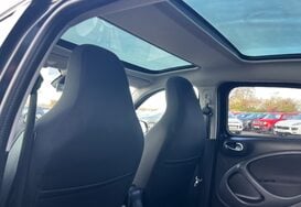 Smart Forfour PREMIUM 5 DOOR ELECTRIC AUTO 5 DOOR 39