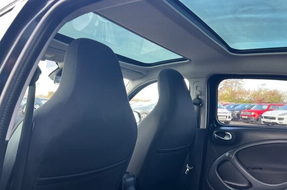 Smart Forfour PREMIUM 5 DOOR ELECTRIC AUTO 5 DOOR 39