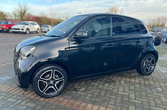 Smart Forfour PREMIUM 5 DOOR ELECTRIC AUTO 5 DOOR 16