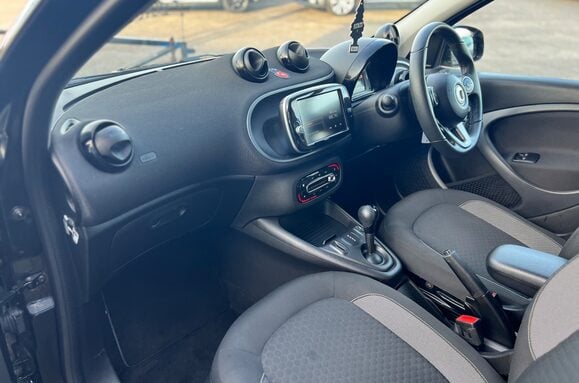 Smart Forfour PREMIUM 5 DOOR ELECTRIC AUTO 5 DOOR 31