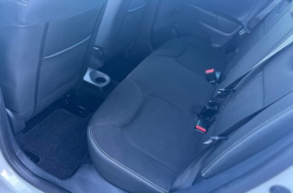 Renault Clio ICONIC 0.9 TCE 5 DOOR 38