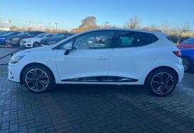 Renault Clio ICONIC 0.9 TCE 5 DOOR 14