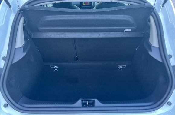 Renault Clio ICONIC 0.9 TCE 5 DOOR 43