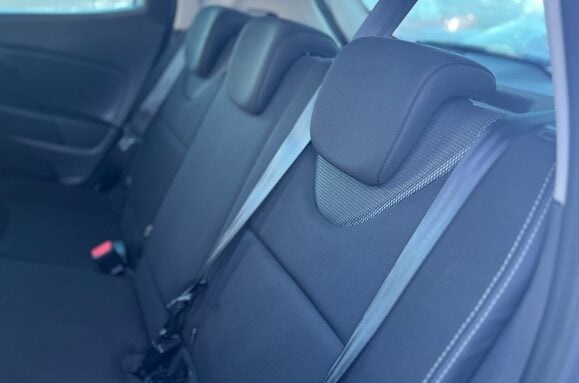 Renault Clio ICONIC 0.9 TCE 5 DOOR 36