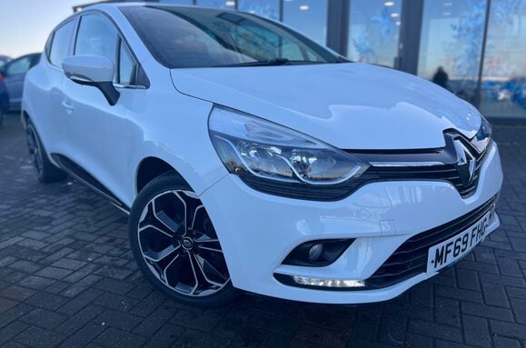 Renault Clio ICONIC 0.9 TCE 5 DOOR 6