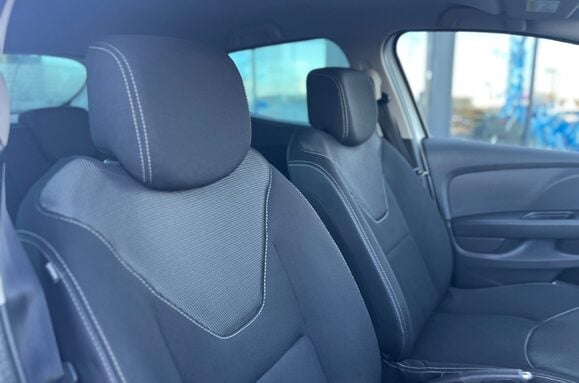 Renault Clio ICONIC 0.9 TCE 5 DOOR 19