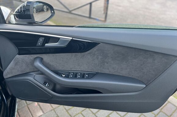 Audi A5 2.0 TFSI S LINE EDITION 1 MHEV CONVERTIBLE 31