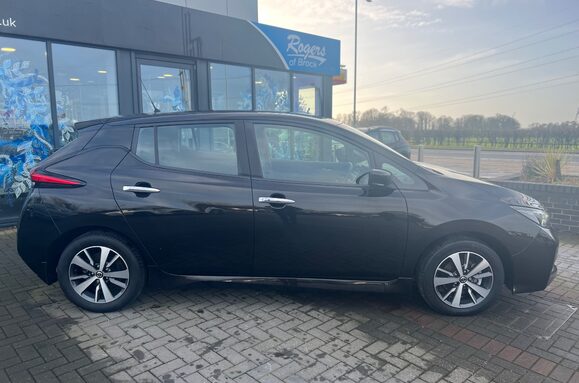 Nissan LEAF ACENTA AUTOMATIC 7