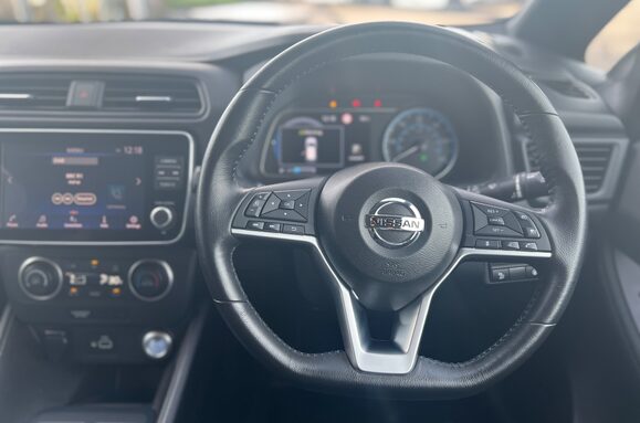 Nissan LEAF ACENTA AUTOMATIC 32