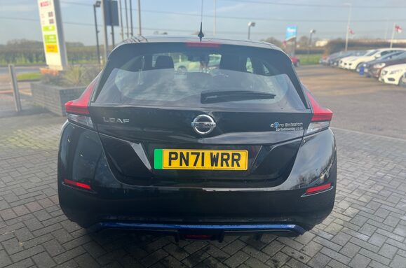 Nissan LEAF ACENTA AUTOMATIC 9