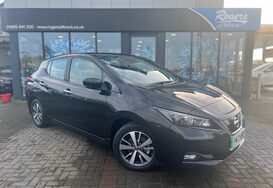 Nissan LEAF ACENTA AUTOMATIC 1