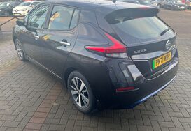 Nissan LEAF ACENTA AUTOMATIC 10