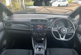 Nissan LEAF ACENTA AUTOMATIC 33