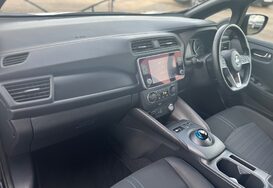 Nissan LEAF ACENTA AUTOMATIC 27