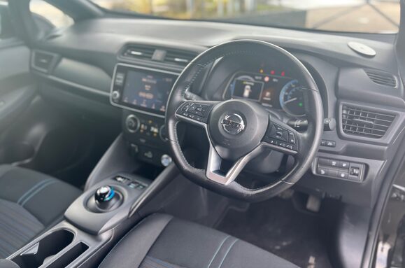 Nissan LEAF ACENTA AUTOMATIC 18