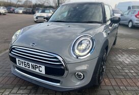 Mini Hatch COOPER EXCLUSIVE 5 DOOR AUTOMATIC 14