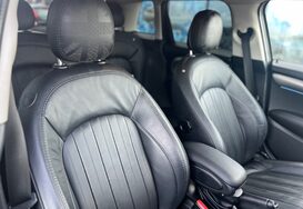 Mini Hatch COOPER EXCLUSIVE 5 DOOR AUTOMATIC 18