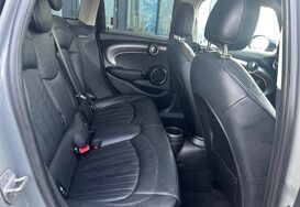 Mini Hatch COOPER EXCLUSIVE 5 DOOR AUTOMATIC 26