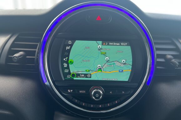 Mini Hatch COOPER EXCLUSIVE 5 DOOR AUTOMATIC 39