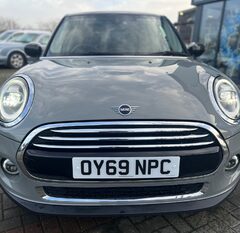 Mini Hatch COOPER EXCLUSIVE 5 DOOR AUTOMATIC 3
