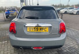 Mini Hatch COOPER EXCLUSIVE 5 DOOR AUTOMATIC 10