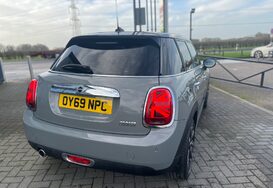 Mini Hatch COOPER EXCLUSIVE 5 DOOR AUTOMATIC 9