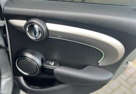 Mini Hatch COOPER EXCLUSIVE 5 DOOR AUTOMATIC 27