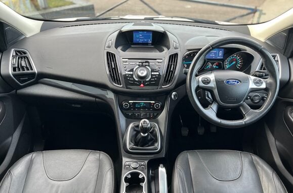 Ford Kuga TITANIUM X 2.0 TDCI 4X4 37