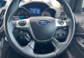 Ford Kuga TITANIUM X 2.0 TDCI 4X4 42