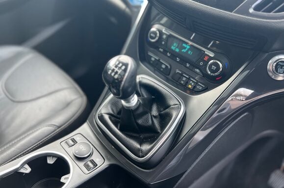 Ford Kuga TITANIUM X 2.0 TDCI 4X4 24