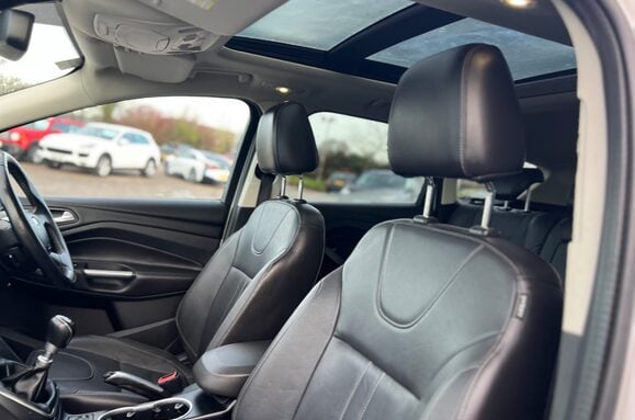 Ford Kuga TITANIUM X 2.0 TDCI 4X4 31