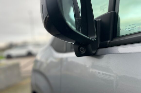 Peugeot Partner BLUEHDI ASPHALT PREMIUM L1 18